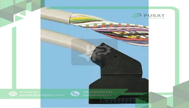 Schneider Electric TSXCCPS15 Cable 15 Sub-D, 15 Sub-D TSXCCPS15, 2.5m