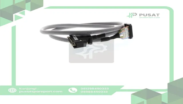 Omron Automation XW2Z-100J-B32 Servo Drive Cable 1m
